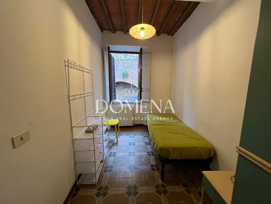 Immagine 11 di Appartamento in affitto  a Siena