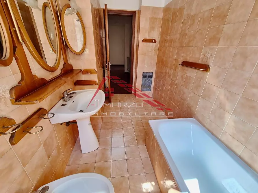 Immagine 40 di Appartamento in vendita  a Pisa