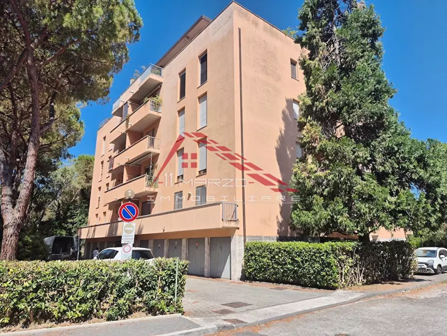 Immagine 1 di Appartamento in vendita  a Pisa