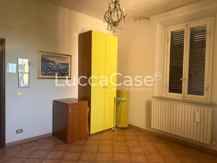 Immagine 16 di Villa in vendita  a Lucca