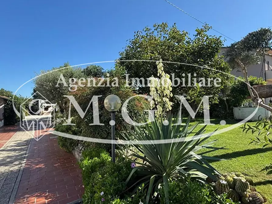 Immagine 7 di Porzione di casa in vendita  a Pontedera