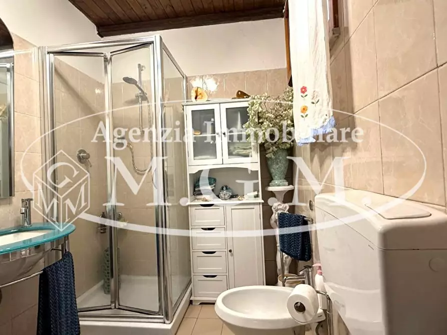 Immagine 25 di Porzione di casa in vendita  a Pontedera