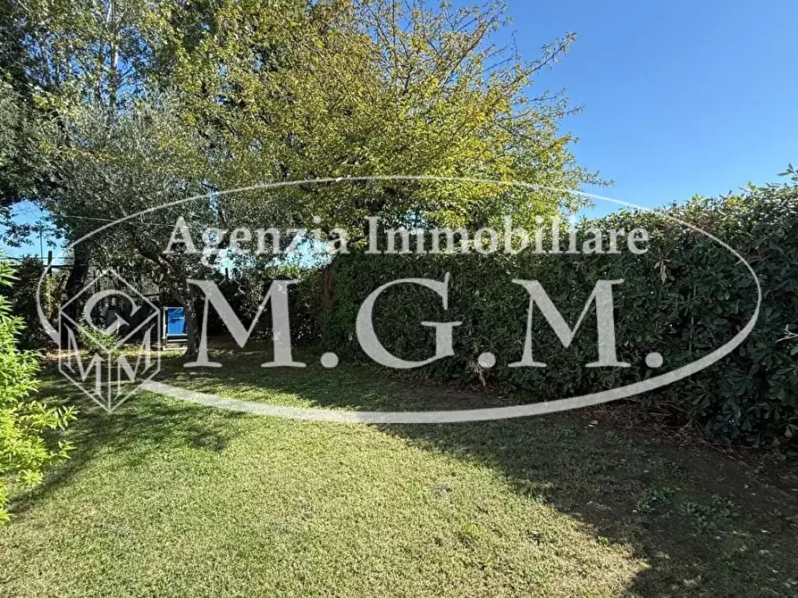 Immagine 8 di Porzione di casa in vendita  a Pontedera