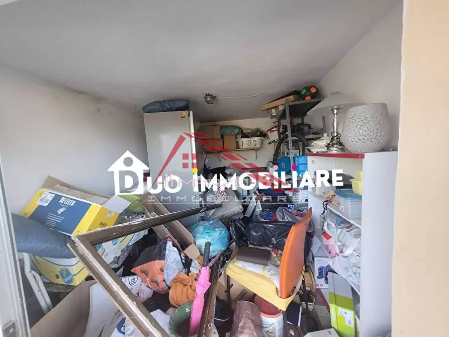 Immagine 18 di Appartamento in vendita  a San Giuliano Terme