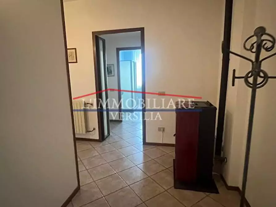 Immagine 19 di Casa semindipendente in vendita  a Massa