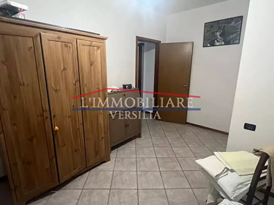 Immagine 30 di Casa semindipendente in vendita  a Massa