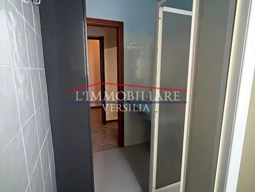 Immagine 27 di Casa semindipendente in vendita  a Massa