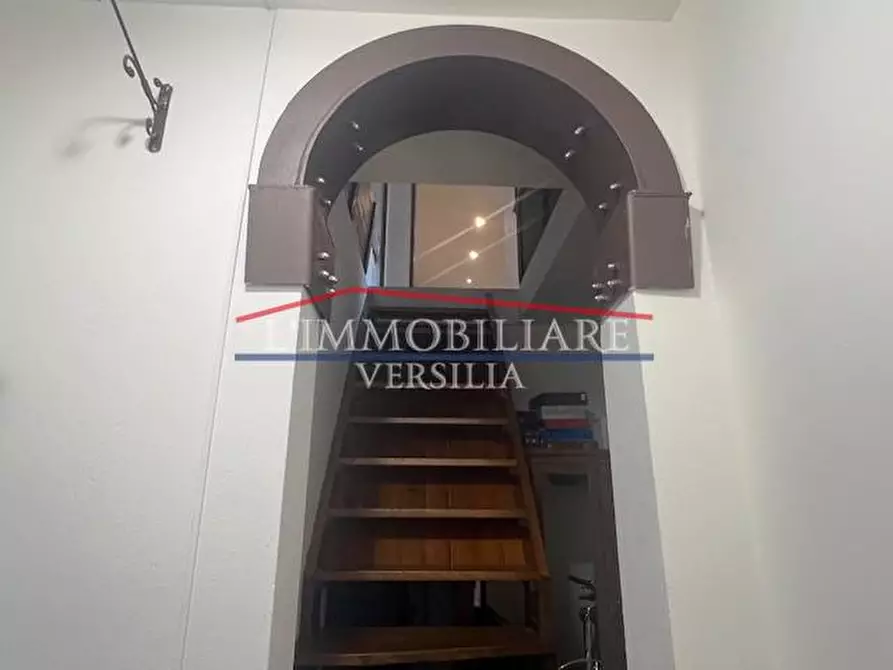 Immagine 39 di Casa semindipendente in vendita  a Massa