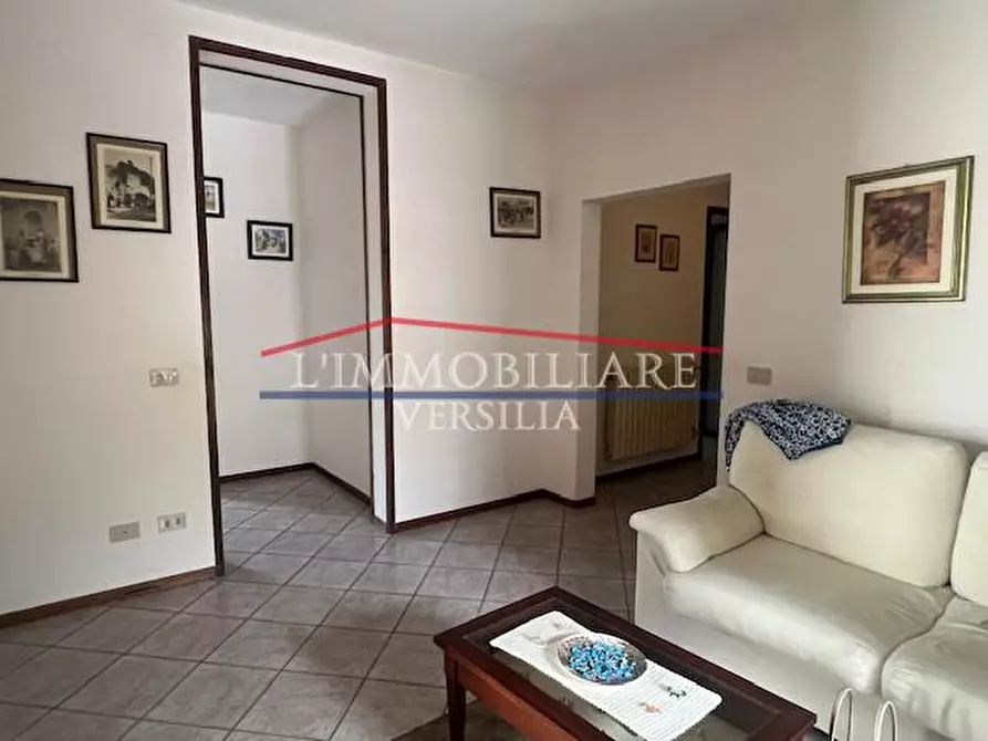 Immagine 5 di Casa semindipendente in vendita  a Massa