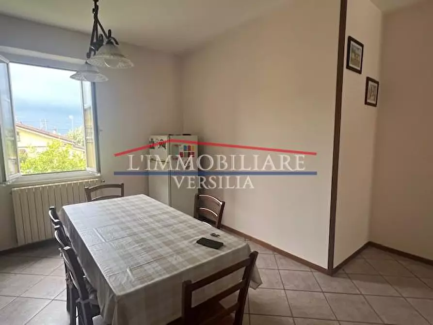 Immagine 10 di Casa semindipendente in vendita  a Massa