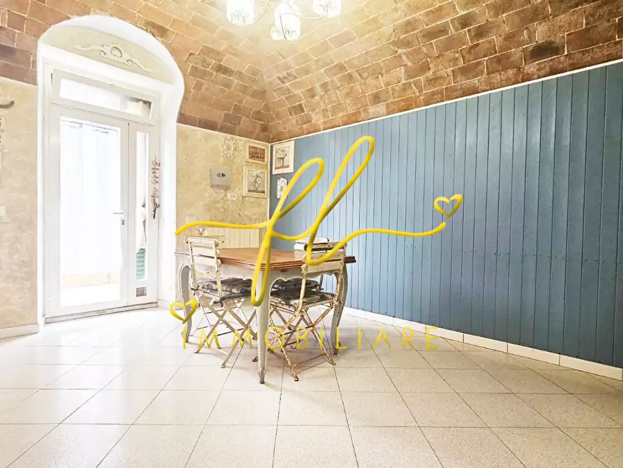 Immagine 2 di Appartamento in vendita  a Cecina