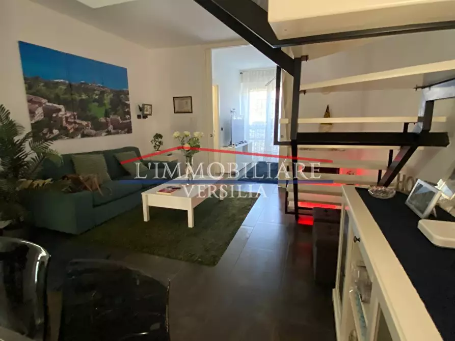 Immagine 44 di Villa in vendita  a Montignoso