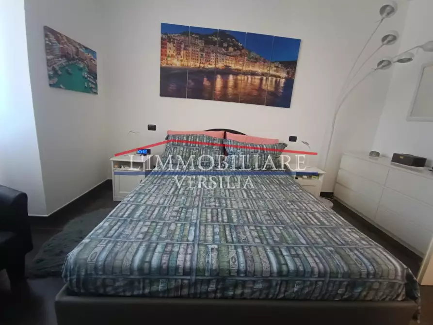 Immagine 69 di Villa in vendita  a Montignoso