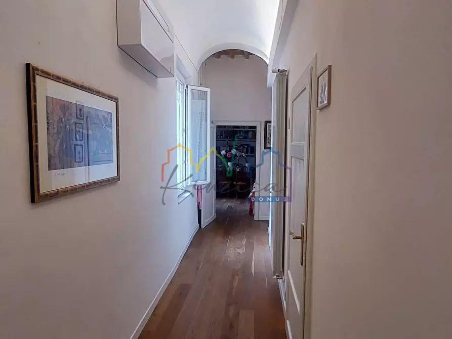 Immagine 11 di Appartamento in vendita  a Pisa