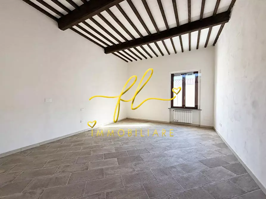 Immagine 10 di Appartamento in vendita  a Rosignano Marittimo