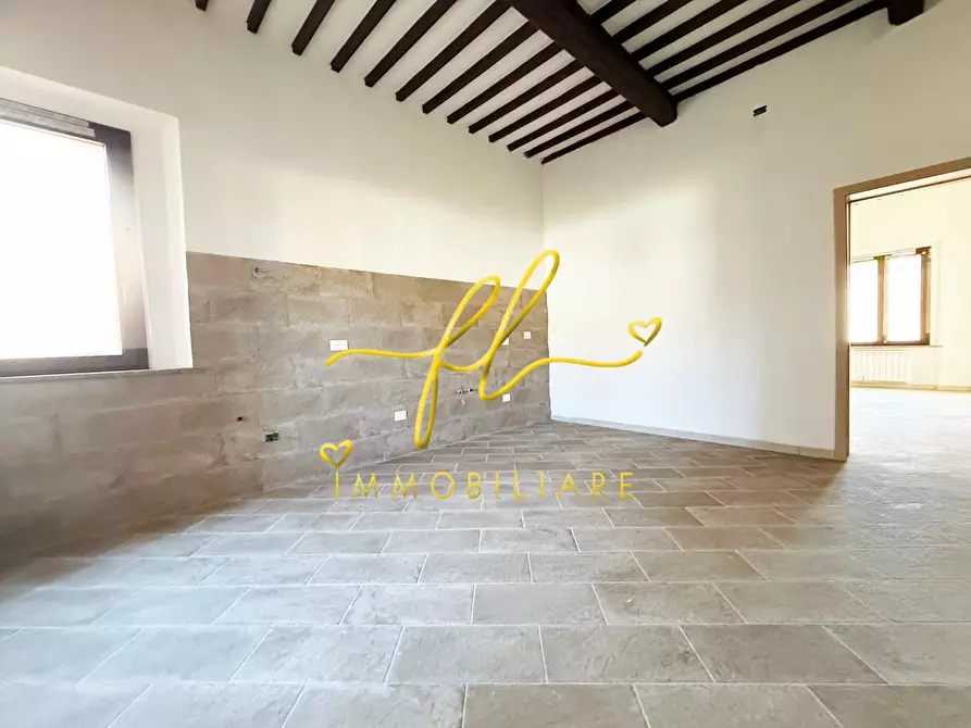 Immagine 2 di Appartamento in vendita  a Rosignano Marittimo