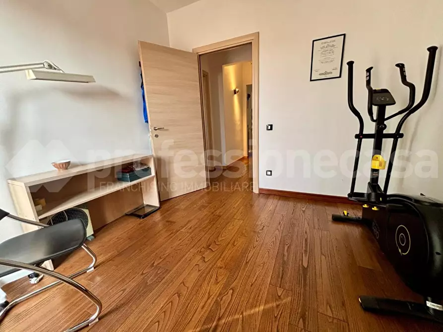 Immagine 14 di Appartamento in vendita  a Pisa