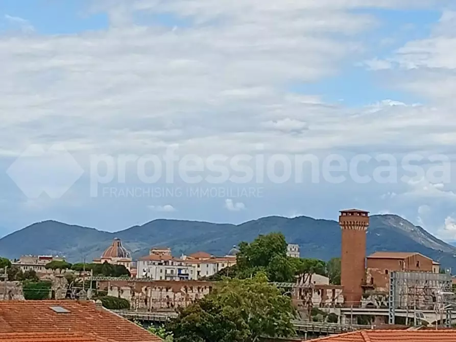 Immagine 16 di Appartamento in vendita  a Pisa