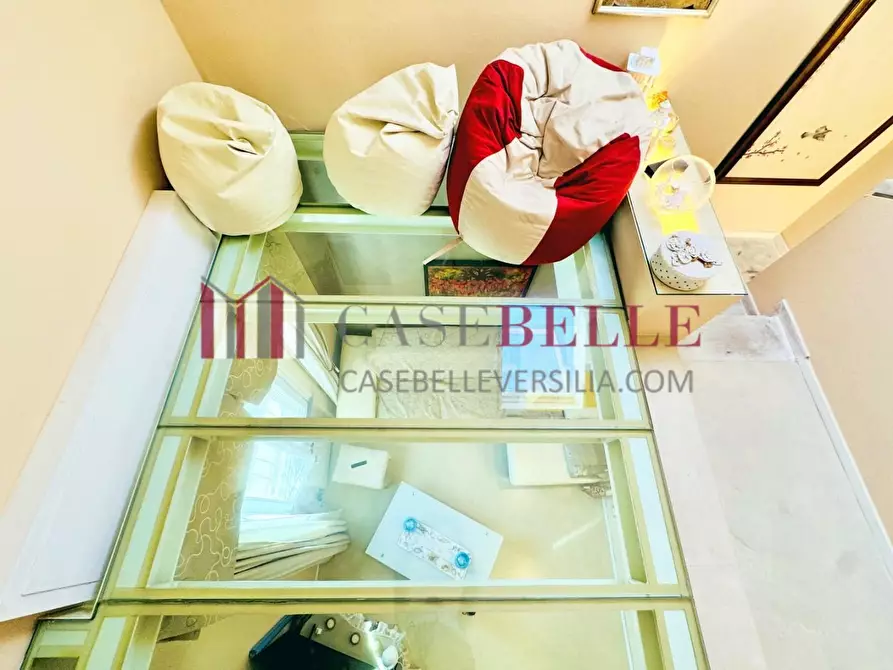 Immagine 31 di Casa bifamiliare in vendita  a Camaiore