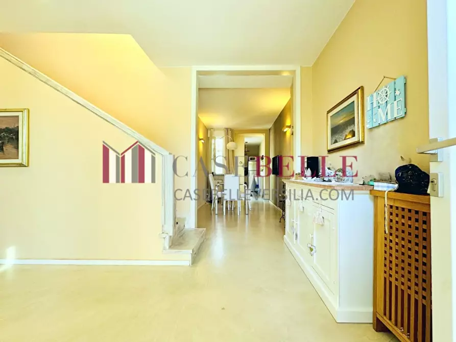 Immagine 3 di Casa bifamiliare in vendita  a Camaiore