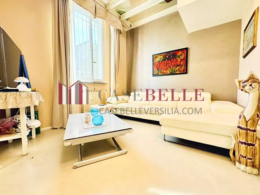 Immagine 6 di Casa bifamiliare in vendita  a Camaiore