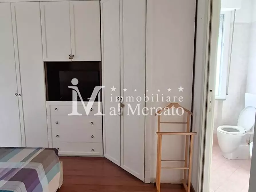 Immagine 33 di Appartamento in vendita  a Viareggio