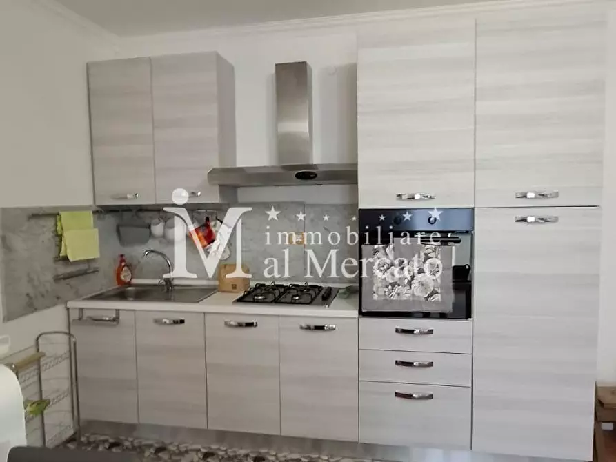 Immagine 22 di Appartamento in vendita  a Viareggio