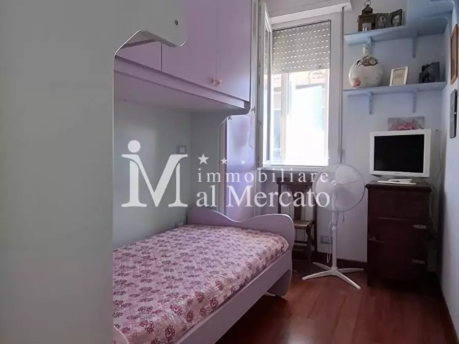 Immagine 26 di Appartamento in vendita  a Viareggio