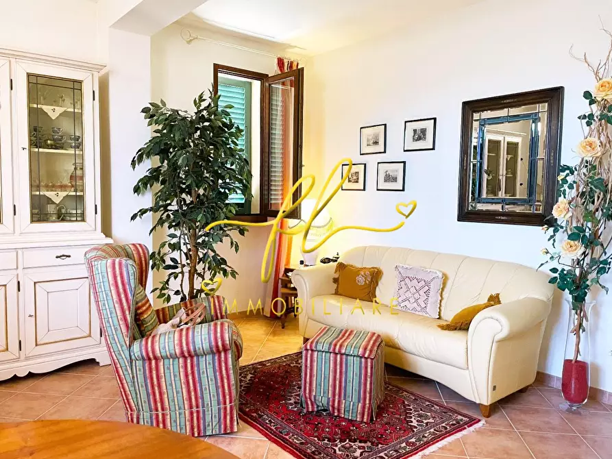 Immagine 4 di Casa bifamiliare in vendita  a Pomarance