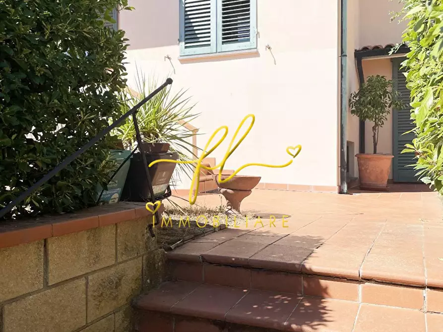 Immagine 29 di Casa bifamiliare in vendita  a Pomarance