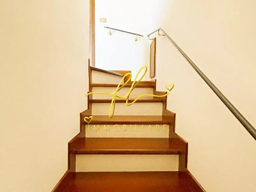 Immagine 21 di Casa bifamiliare in vendita  a Pomarance