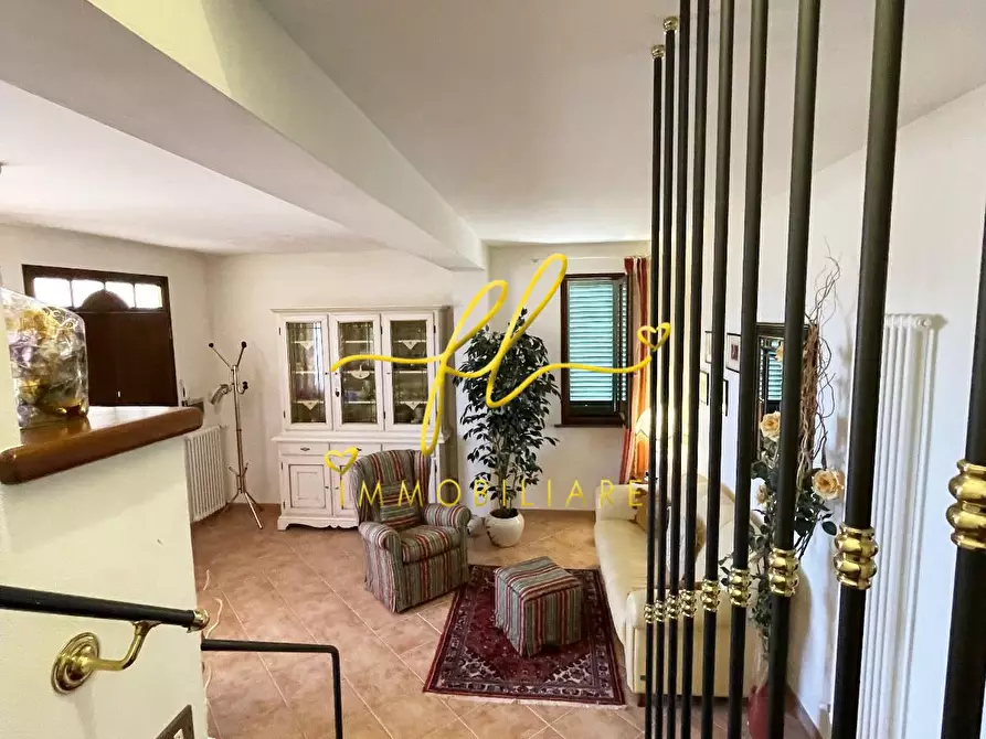 Immagine 19 di Casa bifamiliare in vendita  a Pomarance