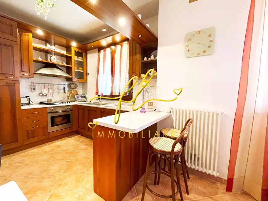 Immagine 7 di Casa bifamiliare in vendita  a Pomarance