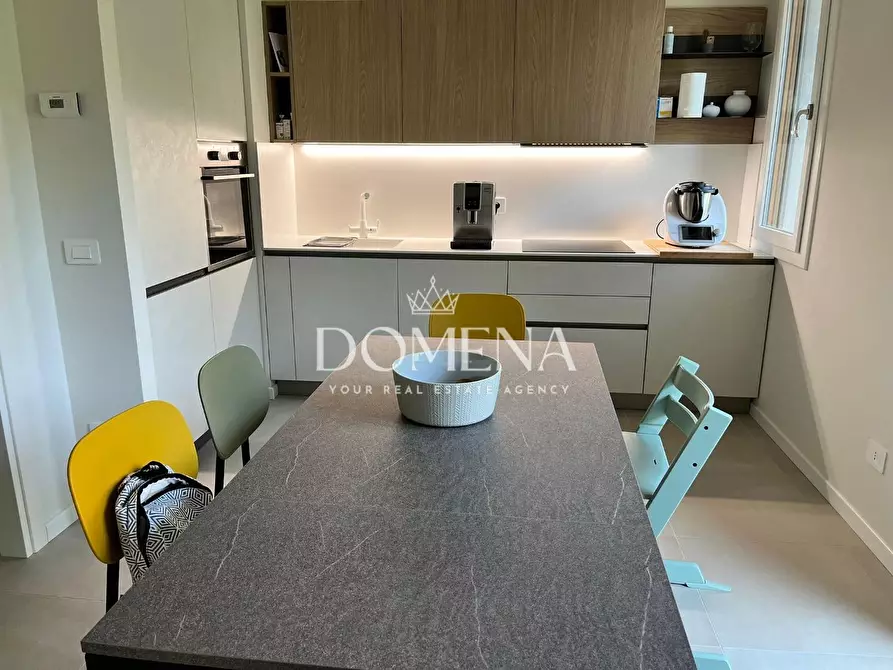 Immagine 12 di Appartamento in vendita  a Siena