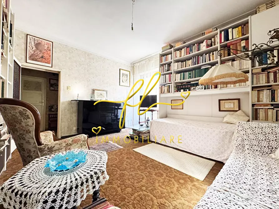 Immagine 4 di Appartamento in vendita  a Livorno