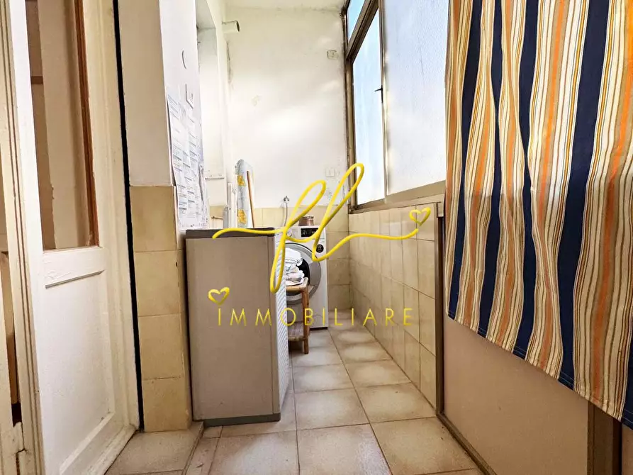 Immagine 21 di Appartamento in vendita  a Livorno