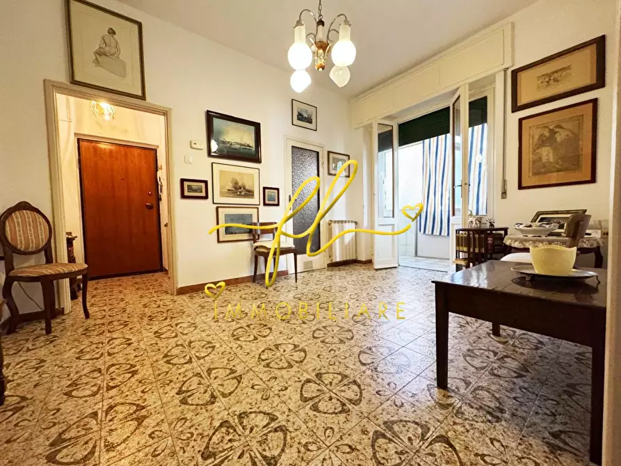 Immagine 10 di Appartamento in vendita  a Livorno