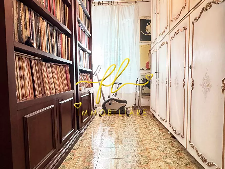 Immagine 16 di Appartamento in vendita  a Livorno