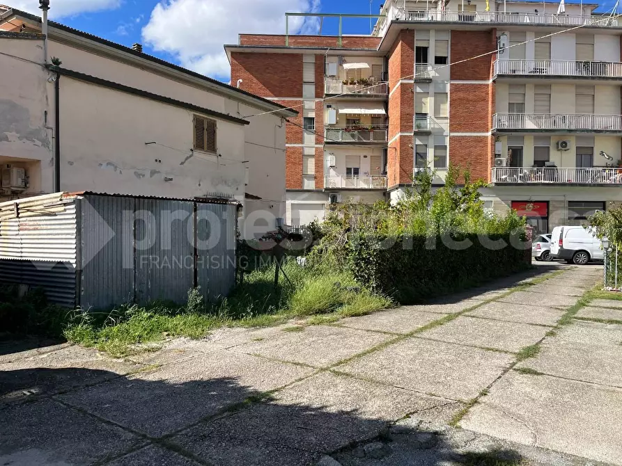 Immagine 28 di Appartamento in vendita  a Pisa