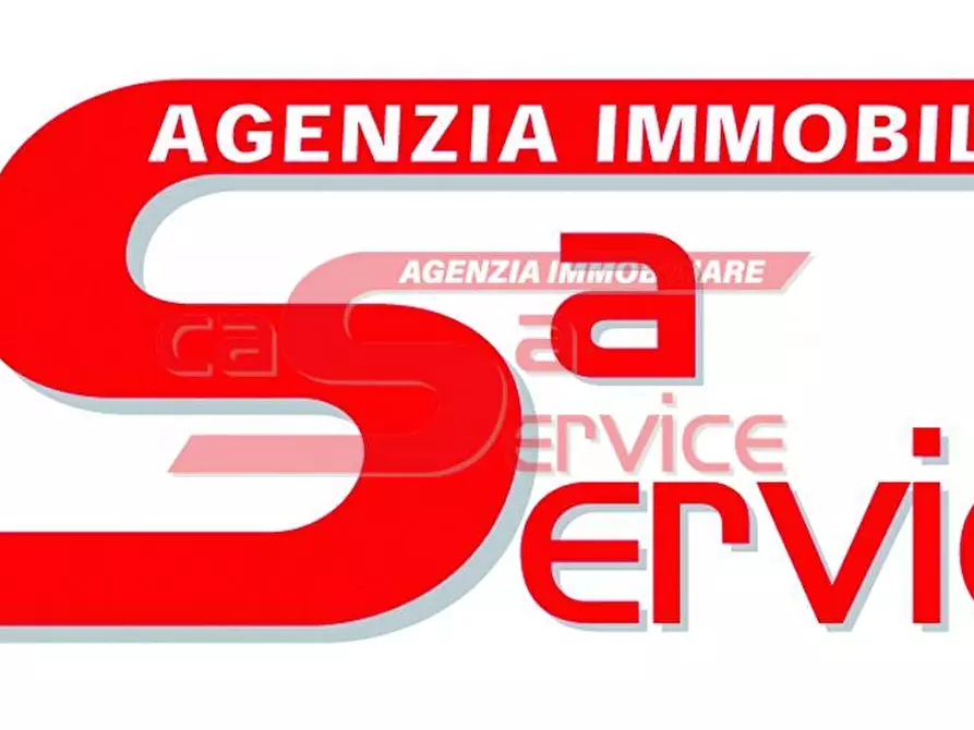 Immagine 7 di Locale commerciale in vendita  a Montecatini Terme