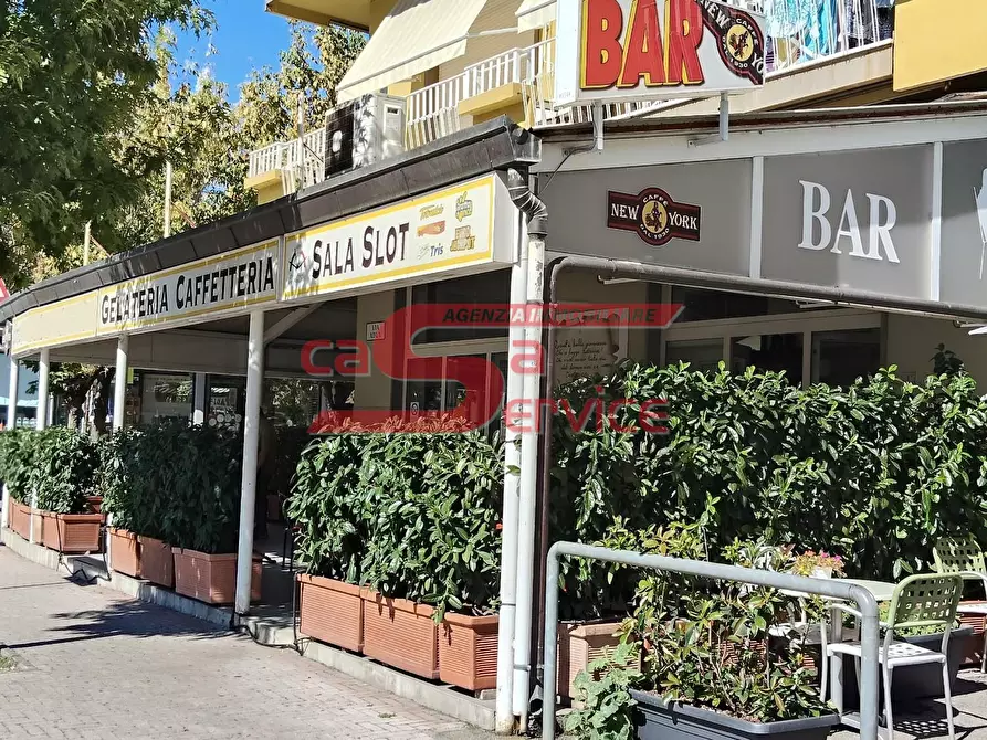 Immagine 1 di Locale commerciale in vendita  a Montecatini Terme