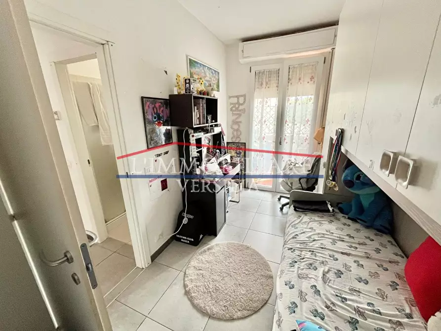 Immagine 4 di Appartamento in vendita  a Massa