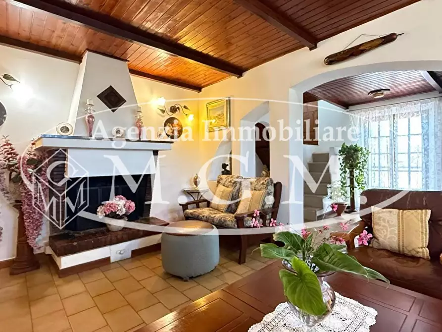 Immagine 19 di Porzione di casa in vendita  a Pontedera