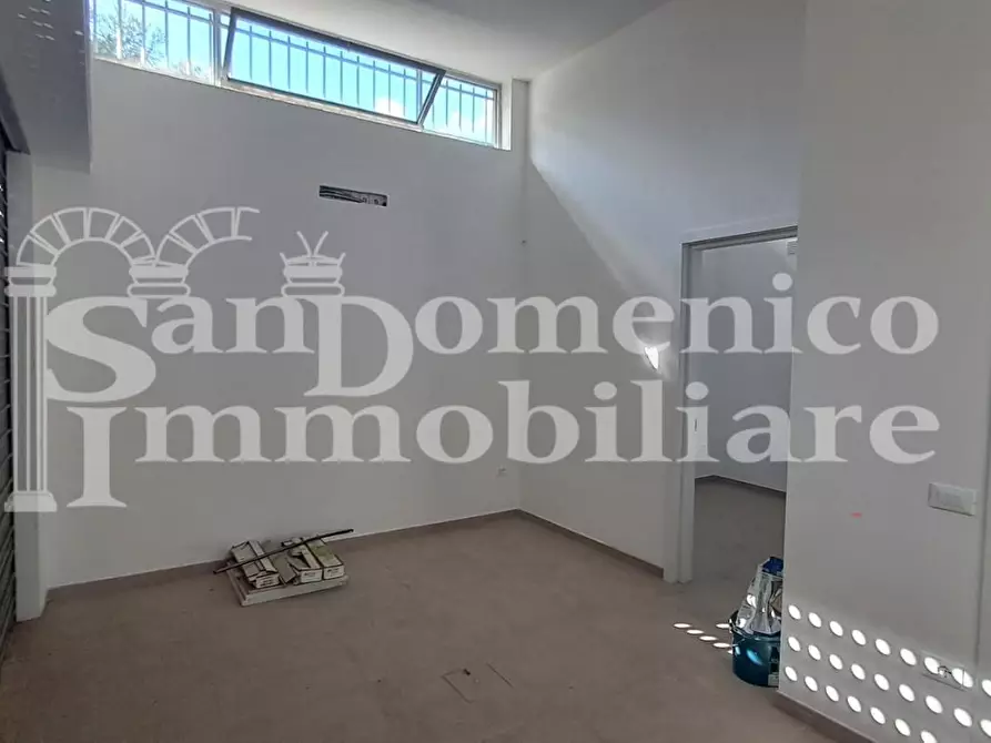 Immagine 5 di Locale commerciale in affitto  a Pisa