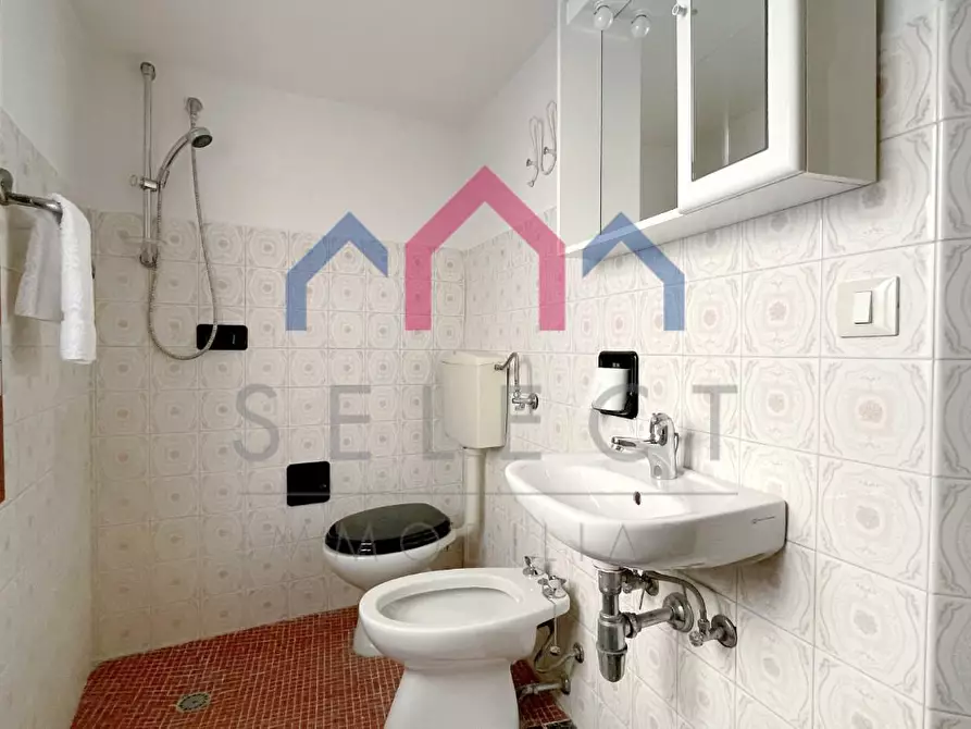 Immagine 25 di Casa semindipendente in vendita  a Bagni Di Lucca