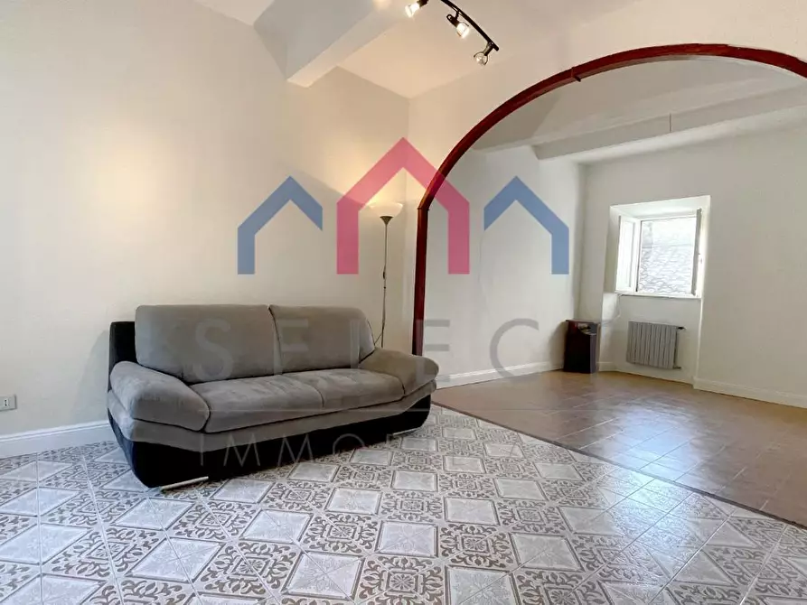 Immagine 1 di Casa semindipendente in vendita  a Bagni Di Lucca