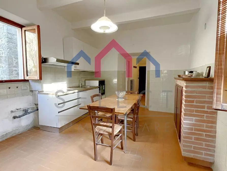Immagine 20 di Casa semindipendente in vendita  a Bagni Di Lucca