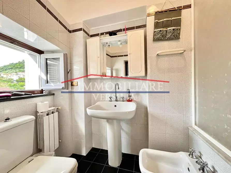 Immagine 6 di Terratetto in vendita  a Massa