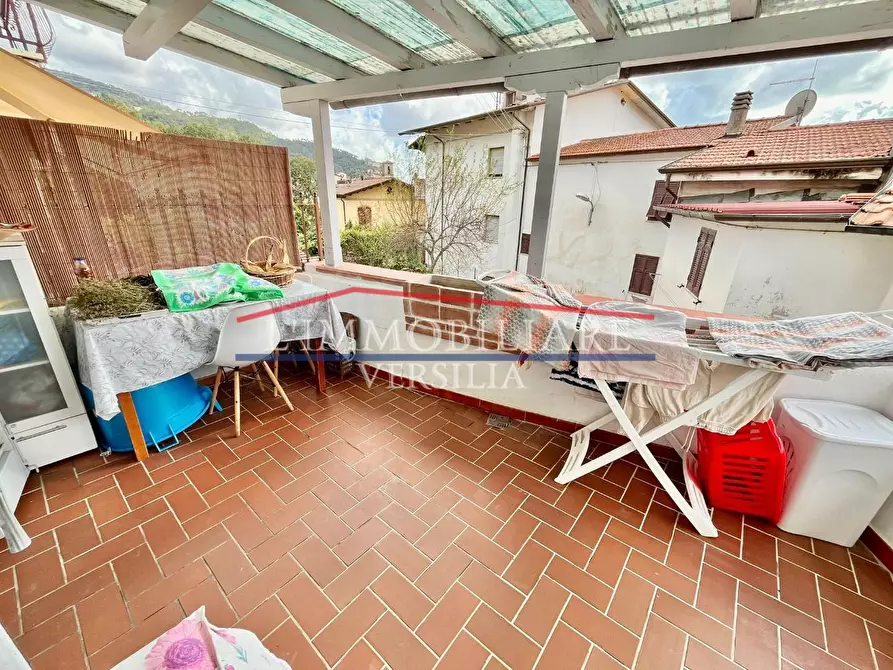 Immagine 26 di Terratetto in vendita  a Massa