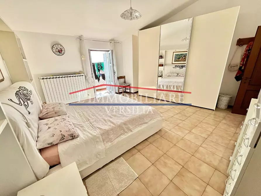 Immagine 12 di Terratetto in vendita  a Massa